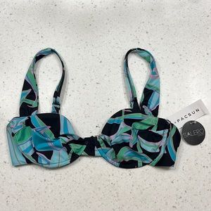 NWT pacsun wired bikini top